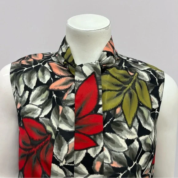 Marni‎ Skirt & Top Set Flowers Floral Black Silver Red Coral Green Size 40